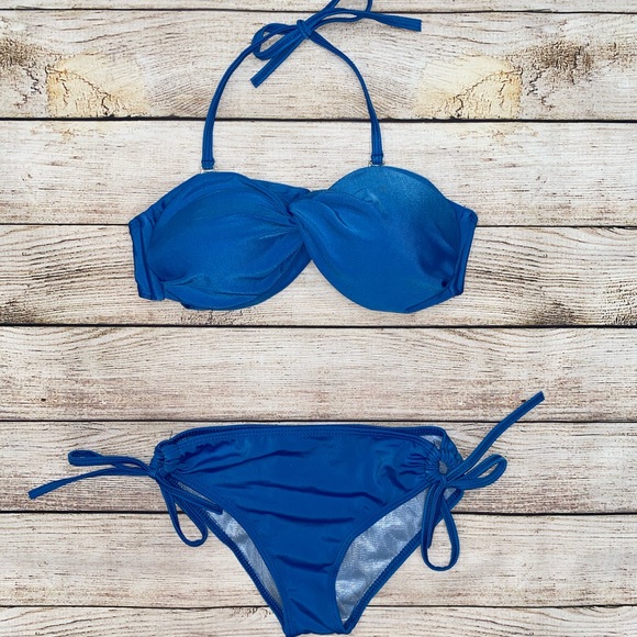 Blue two piece - Picture 2 of 8